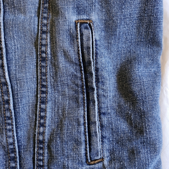 EUC Signature Levi Strauss Jean Jacket - Picture 8 of 14